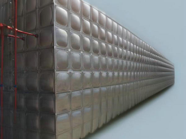 更換洛陽(yáng)不銹鋼消防水箱里的存水時(shí)需要注意的一些事項(xiàng)