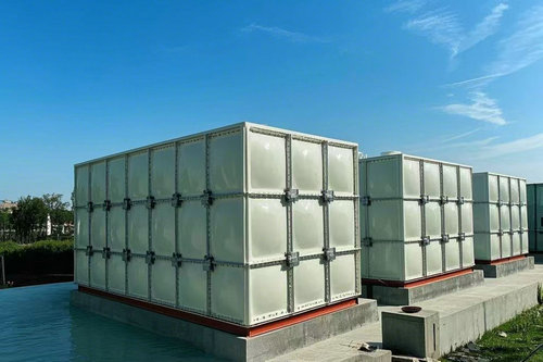 怎樣判斷洛陽玻璃鋼材質(zhì)保溫水箱需要清洗？